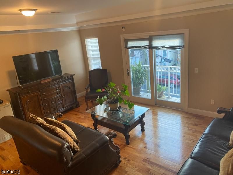 781 Highland Ave #2, Newark, NJ 07104