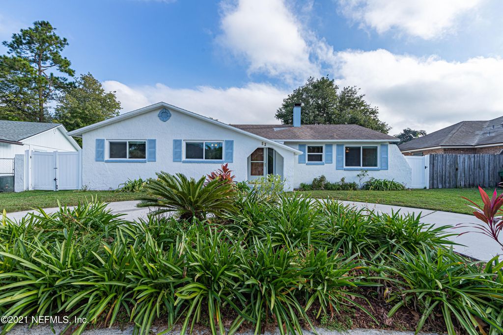 3 Freedom Way, Jacksonville Beach, FL 32250