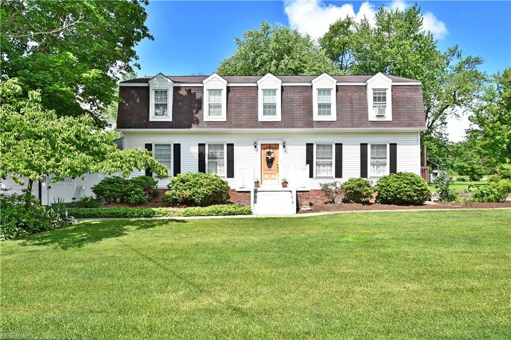 765 Kimberly Ave, Masury, OH 44438