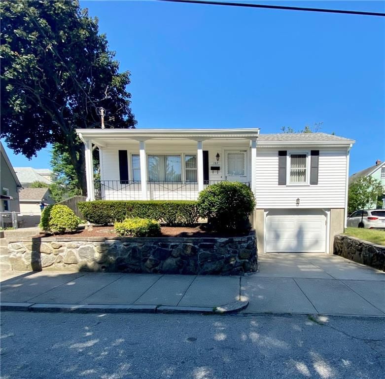 137 Clematis St, Providence, RI 02908
