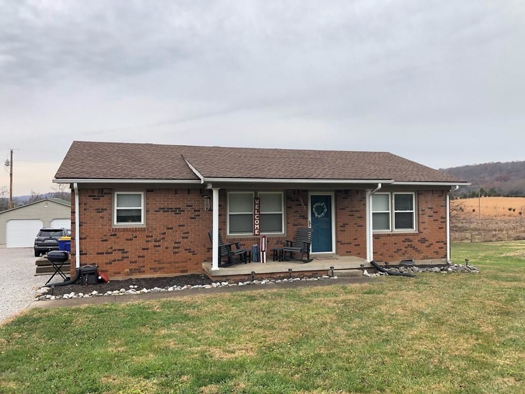 3365 Garrett Hollow Rd, Bowling Green, KY 42101