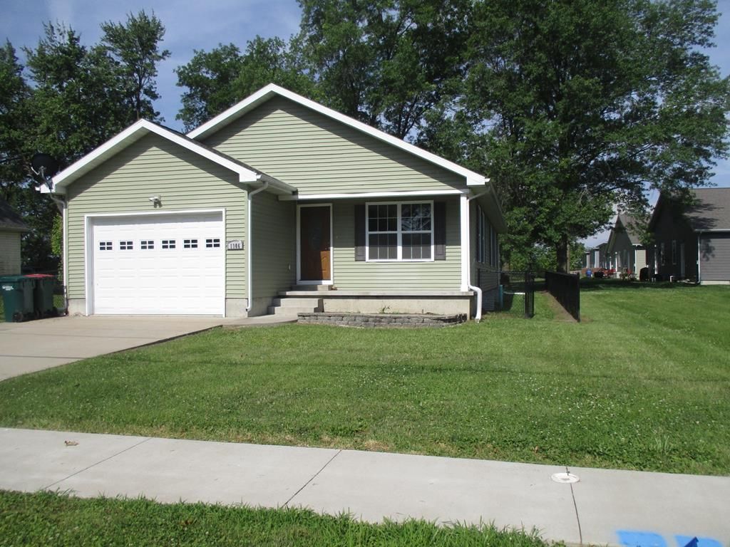 1906 S 1st St, Kirksville, MO 63501