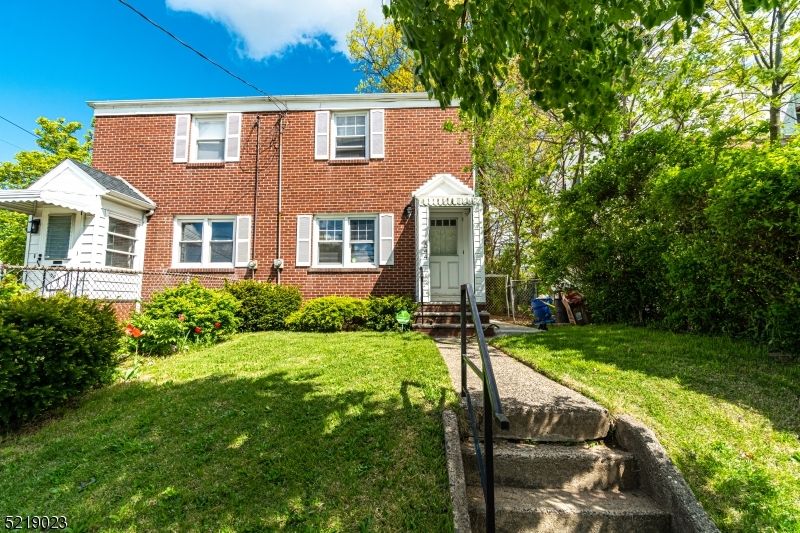 544 E Milton Ave, Rahway, NJ 07065 See Est. Value, Schools & More