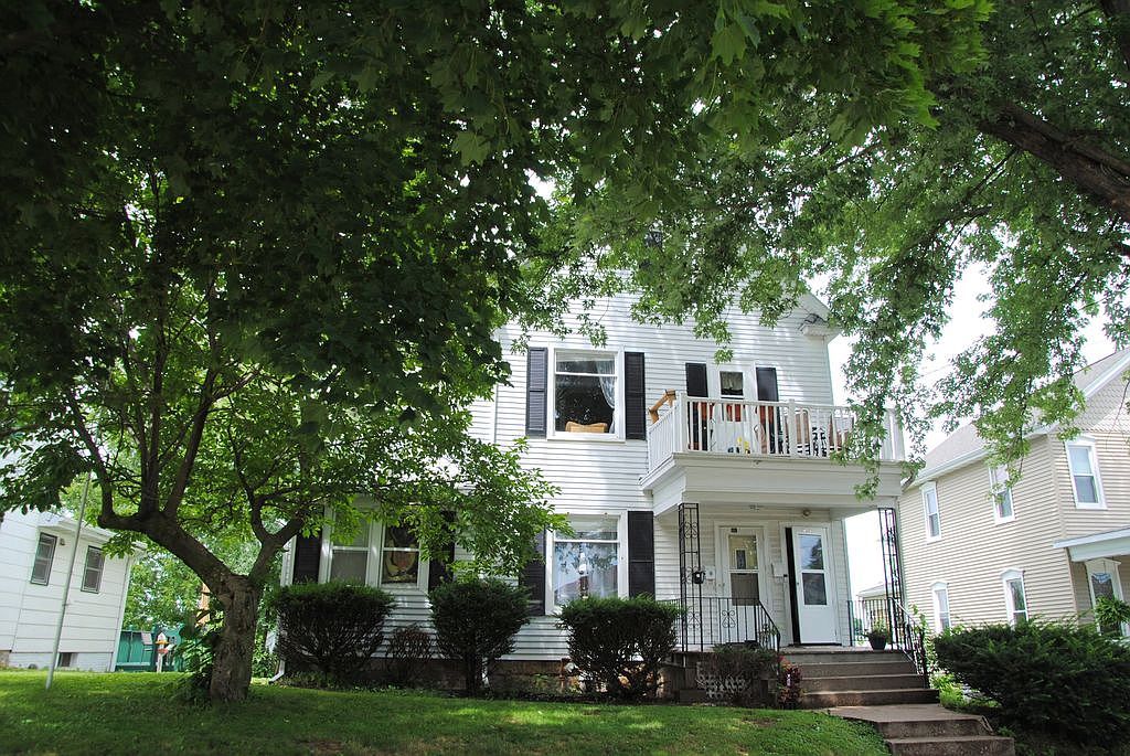 187 N Grandview Ave, Dubuque, IA 52001 Trulia