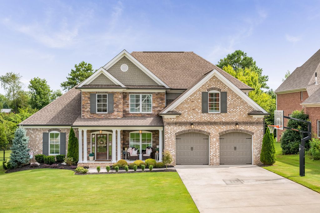 7997 Hampton Cove Dr, Ooltewah, TN - 6 Bed, 4 Bath Single-Family Home