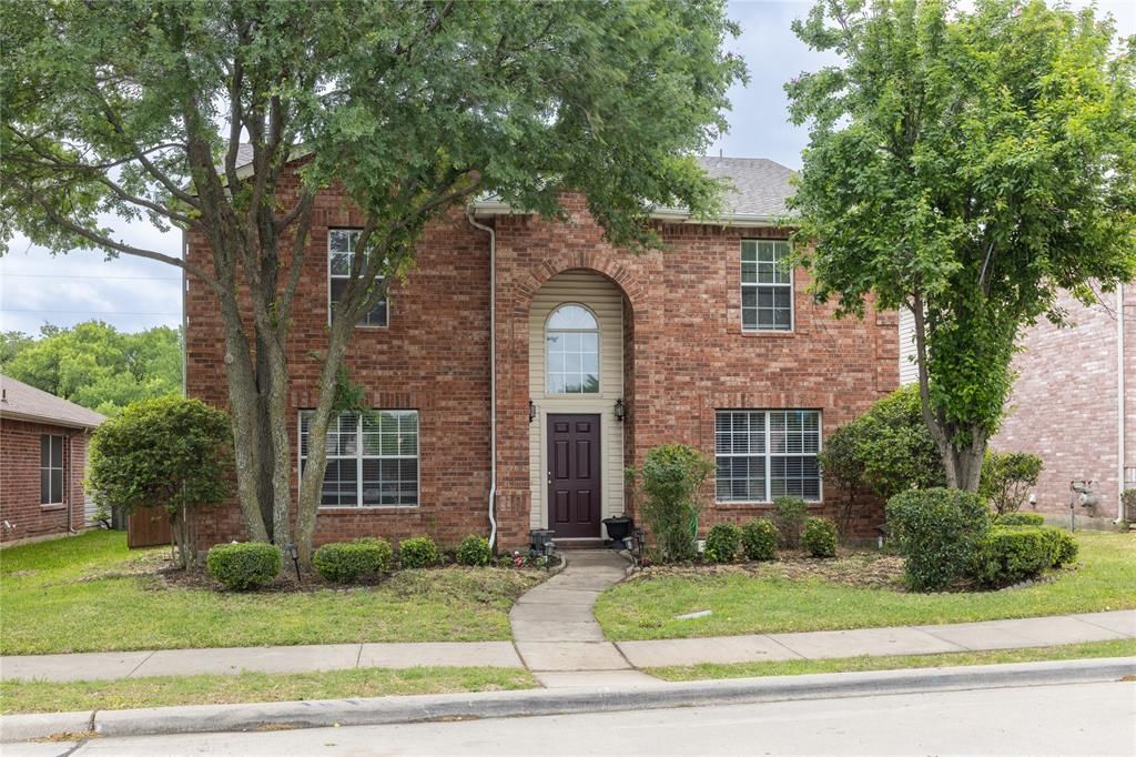1440 Stella Dr, Lewisville, TX 75067