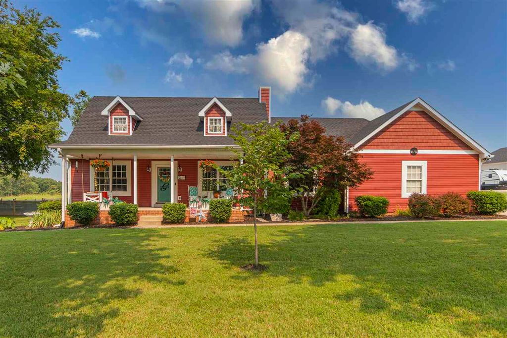 2169 Plum Springs Rd, Bowling Green, KY 42101