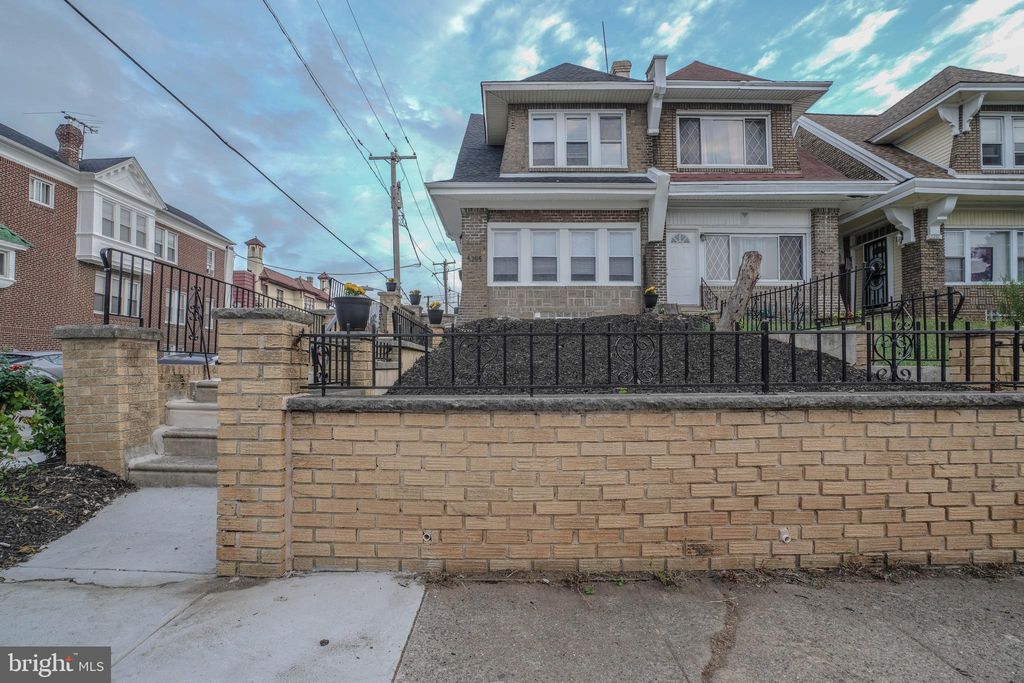 5255 W Berks St, Philadelphia, PA 19131
