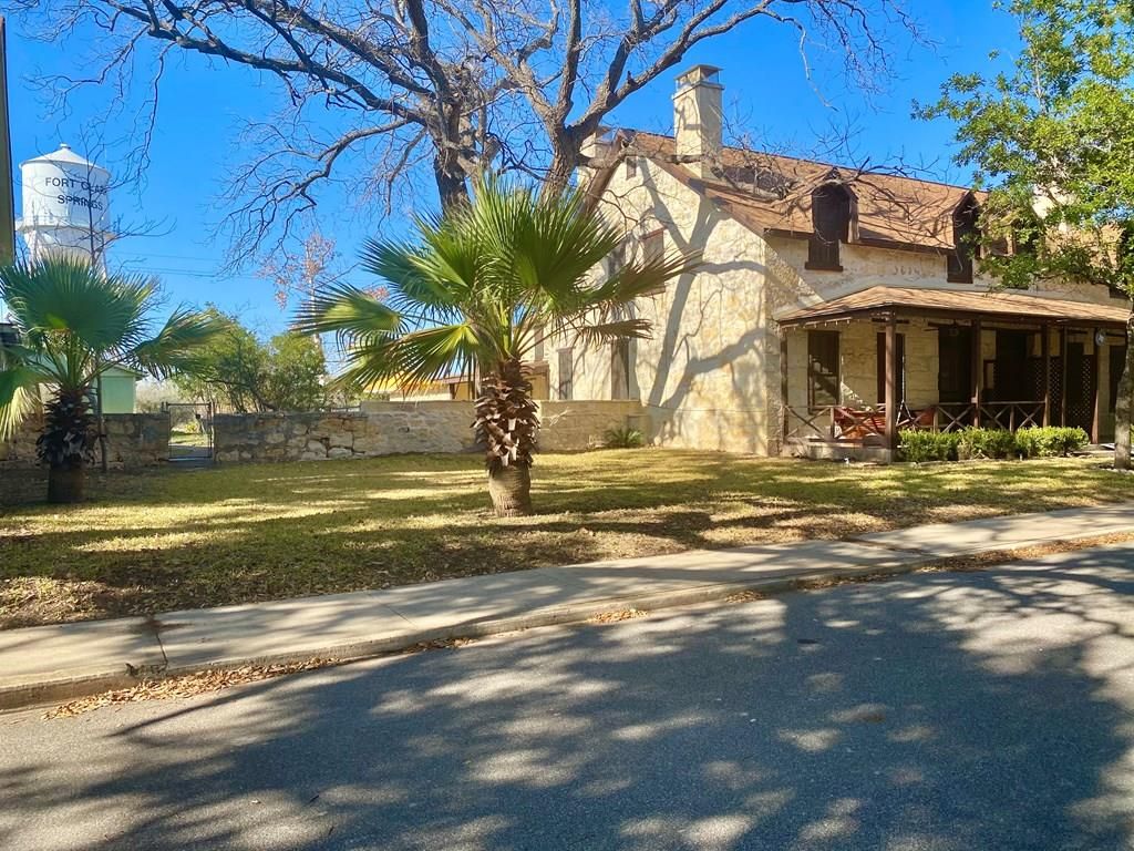 15 Colony Row, Brackettville, TX 78832 Trulia