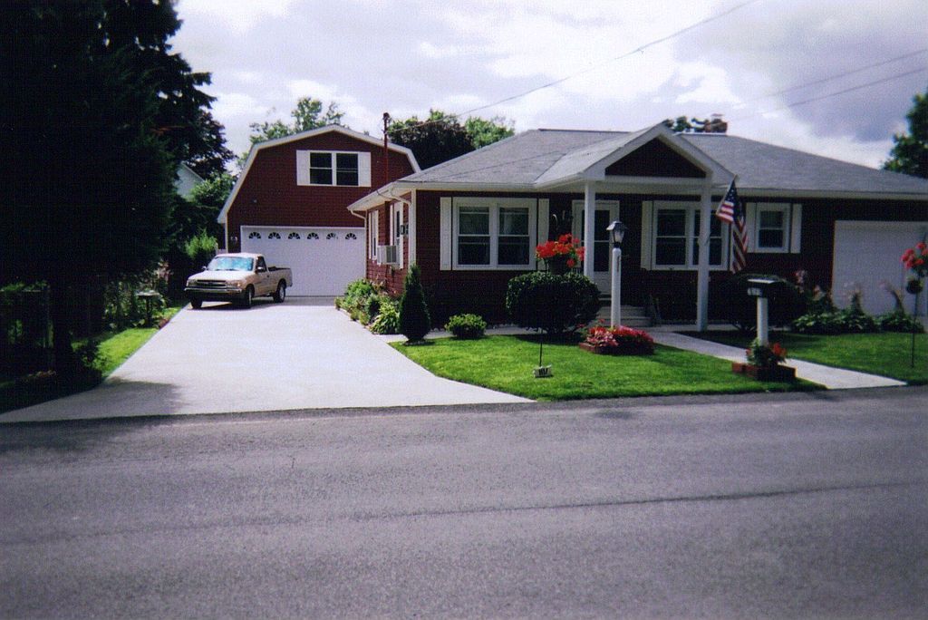 39 Center St, Schaghticoke, NY 12154 Trulia