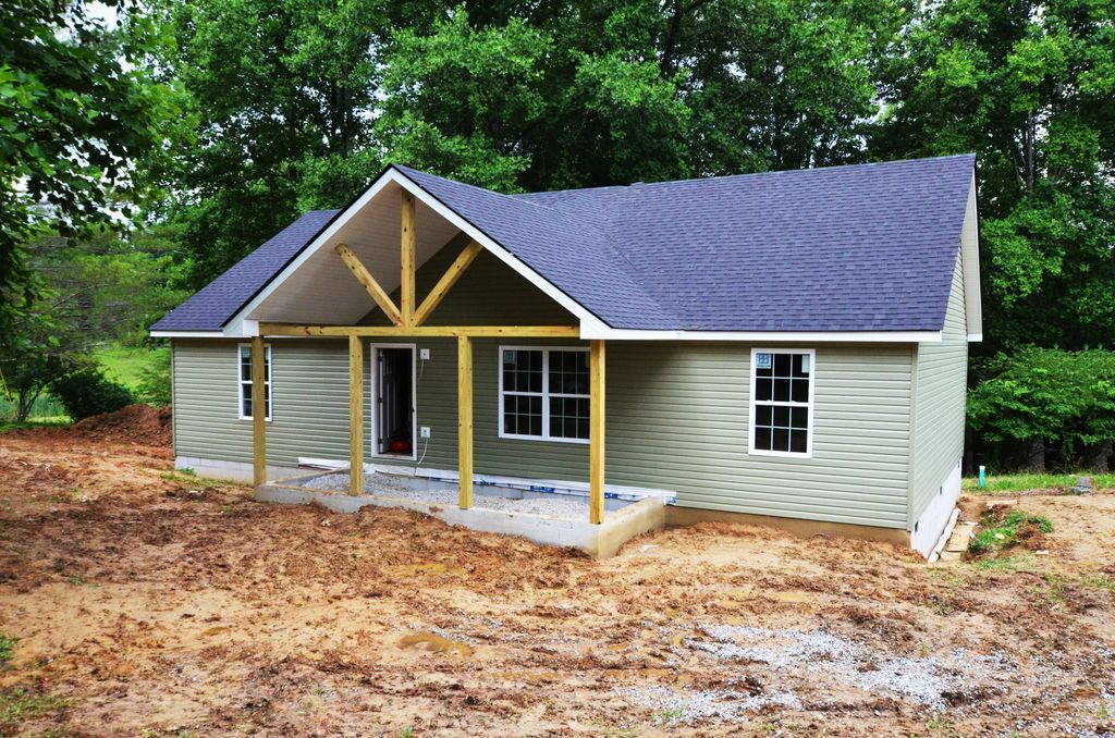 165 Johnny Richardson Cemetery Rd, Irvine, KY 40336 See Estimated Value