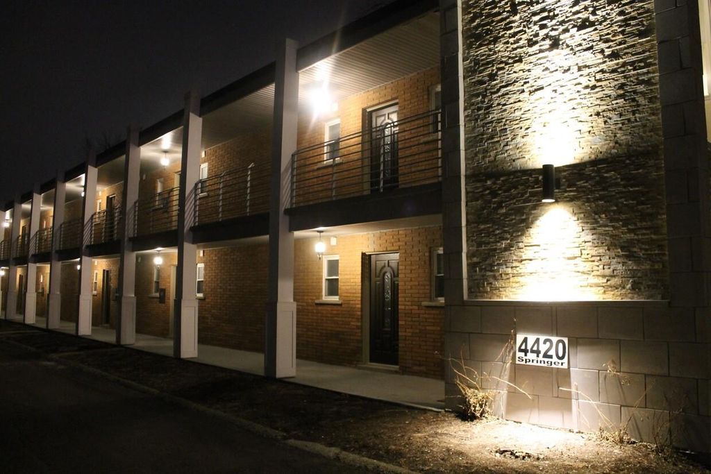 4420 Springer Ave #29, Royal Oak, MI 48073