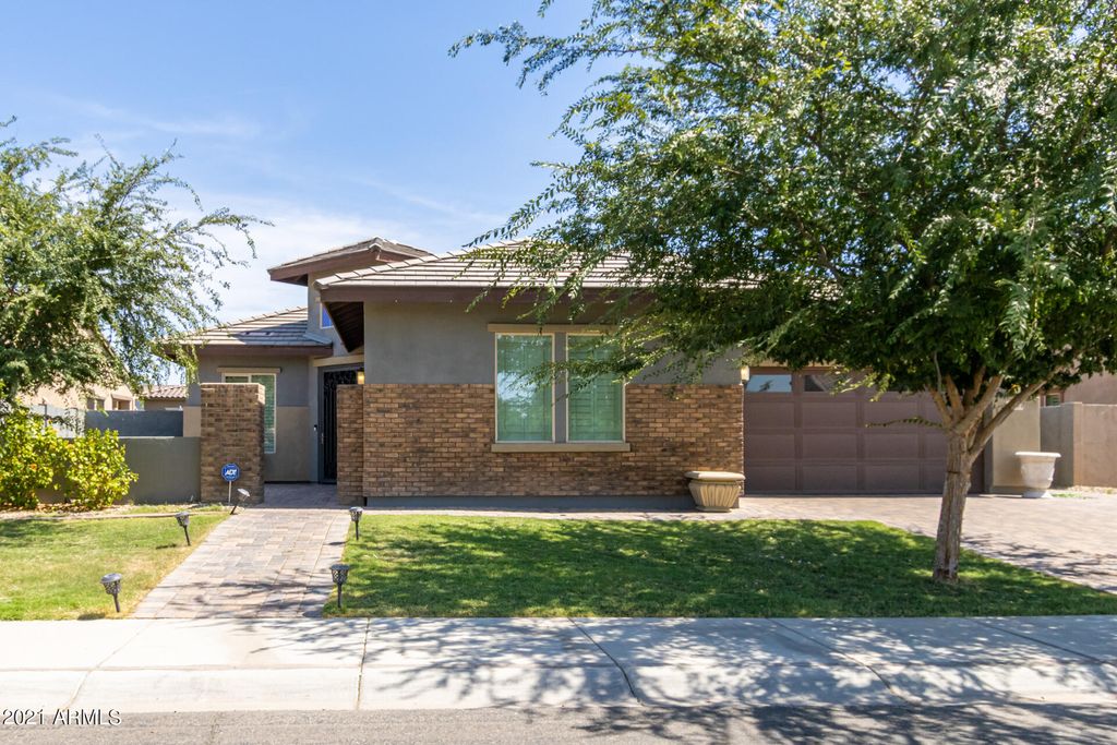 3451 E Orleans Dr, Gilbert, AZ 85298