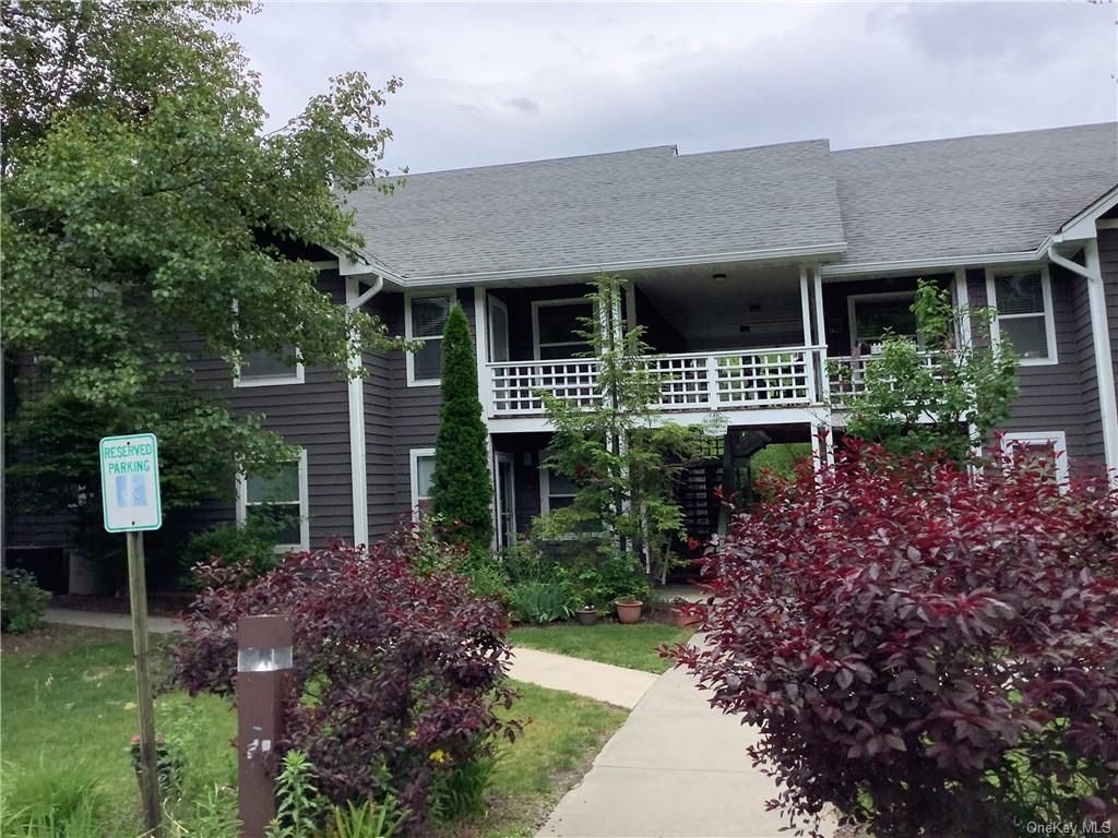 706 Lenox Rd, Monroe, NY 10950