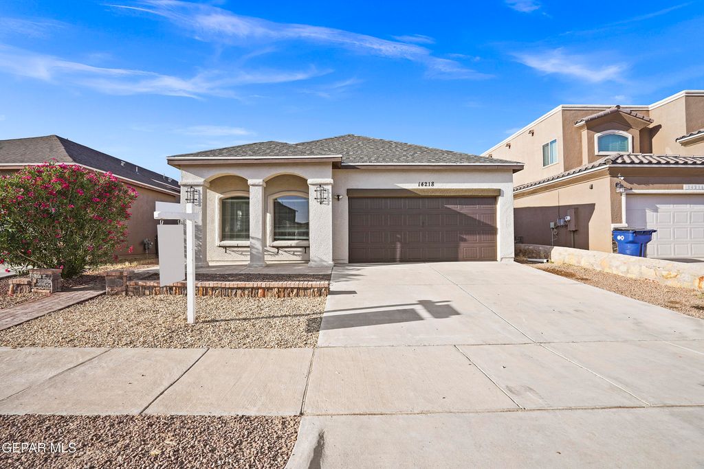 14218 Charles Pollock Ave, El Paso, TX 79938