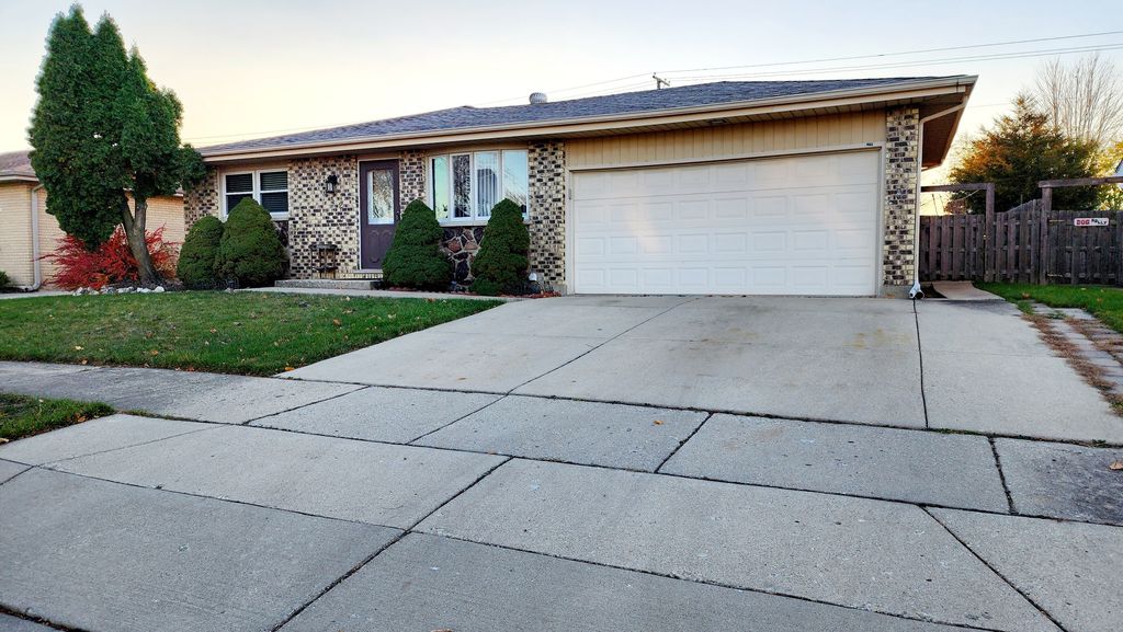 852 Yellowstone St, Carol Stream, IL 60188 Trulia