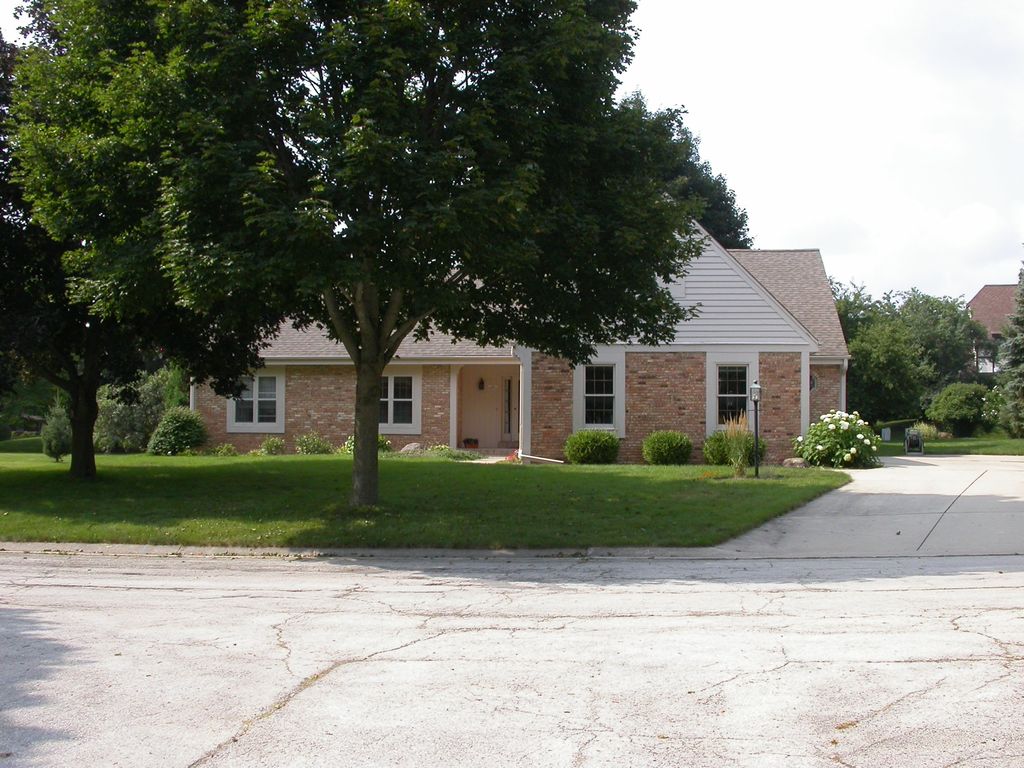 5627 Gatewood Ln, Greendale, WI 53129 Trulia