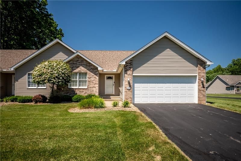 4003 Kara Ct 10, Hermitage, PA 16148 Condo for Sale MLS 1658289