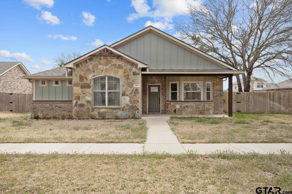 13835 County Road 4200, Lindale, TX 75771