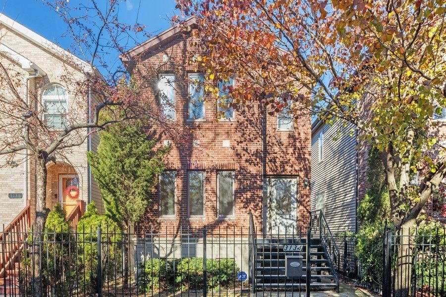 3134 W Bloomingdale Ave, Chicago, IL 60647