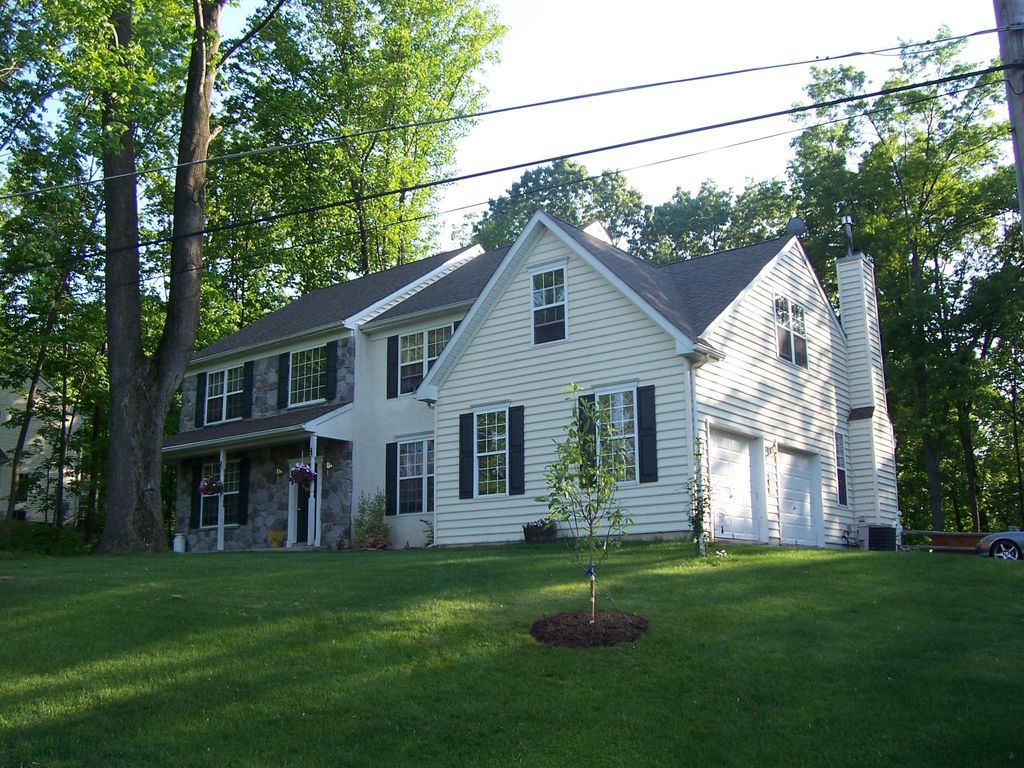 56 Spring Hill Rd, Hereford, PA 18056 Trulia