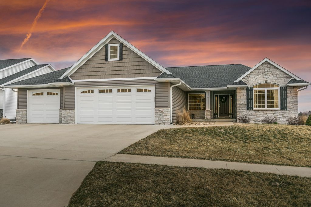 301 Ridge View Dr, West Branch, IA 52358 Trulia
