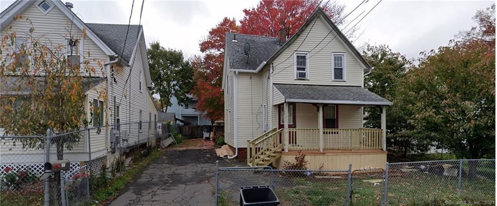 77 Heath St, Hartford, CT 06106
