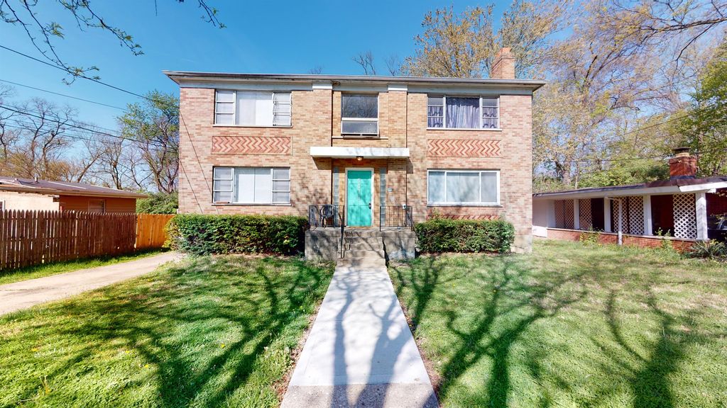 5679 Folchi Dr, Cincinnati, OH 45224