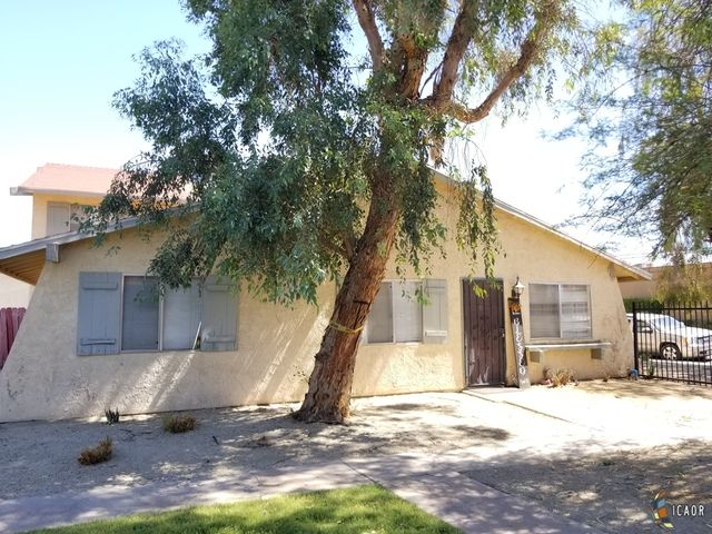 330 S Waterman Ave, El Centro, CA 92243