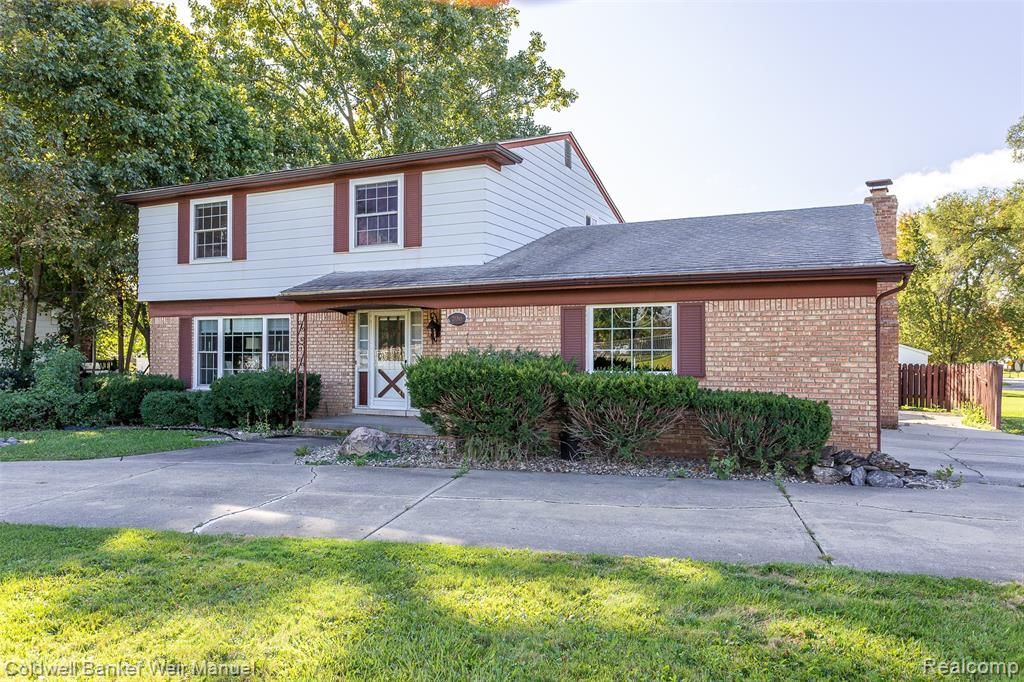 29045 W Eleven Mile Rd, Farmington, MI 48336 Trulia