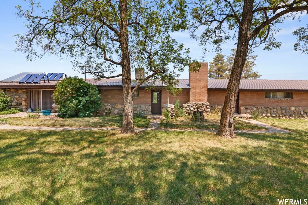 876 E 400 S, Payson, UT 84651 MLS 1749919 Trulia