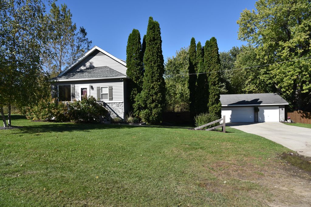 W6104 State Road 33, Juneau, WI 53039 Trulia