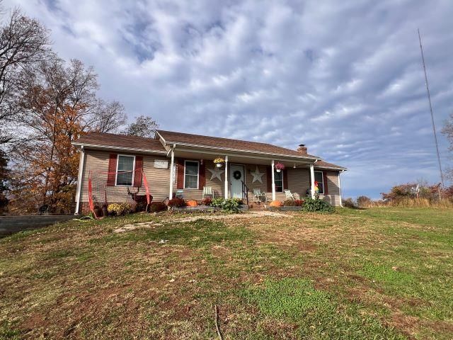 4001 Smiths Grove-scottsville Road Smiths Grove Ky 11295 Smiths Grove Rd, Scottsville, KY 42164 - See Est. Value, Schools