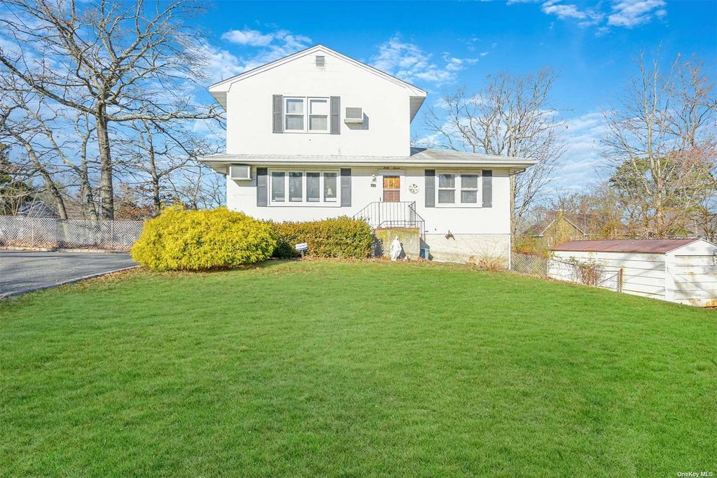 47 Dawn Road, Rocky Point, NY 11778 Trulia