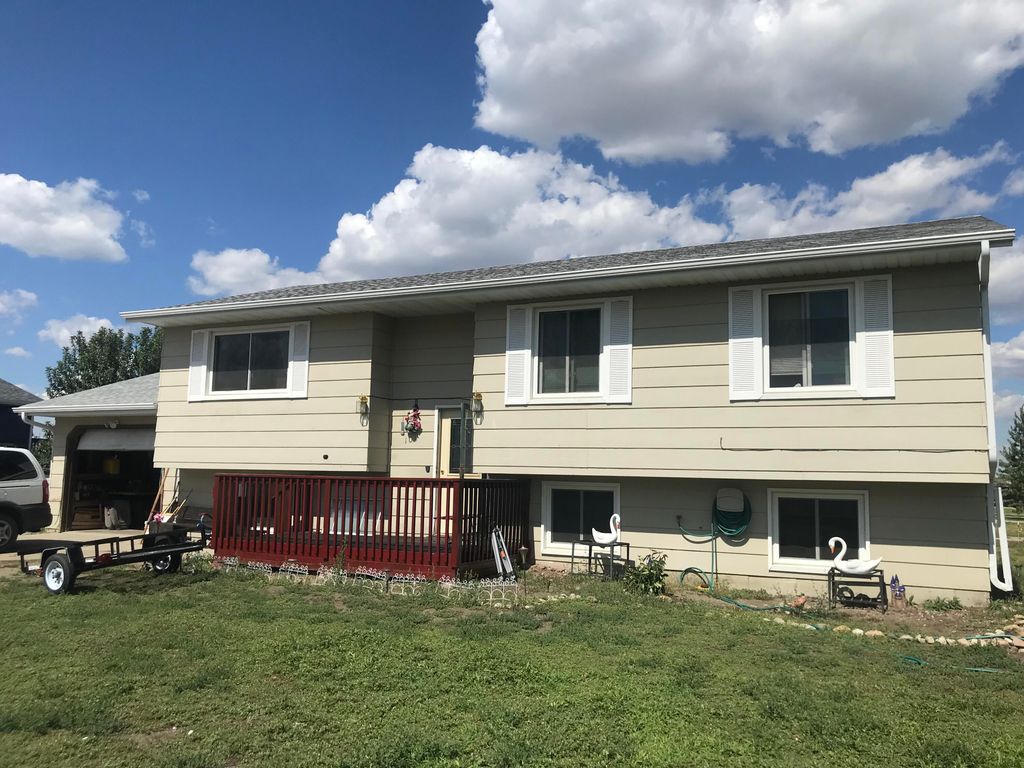 101 Sturgis Loop, Lincoln, ND 58504