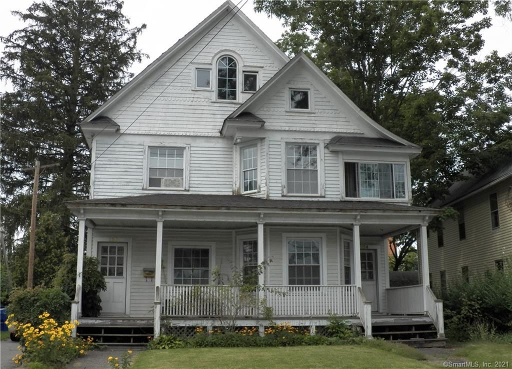 134 Pearl St, Torrington, CT 06790