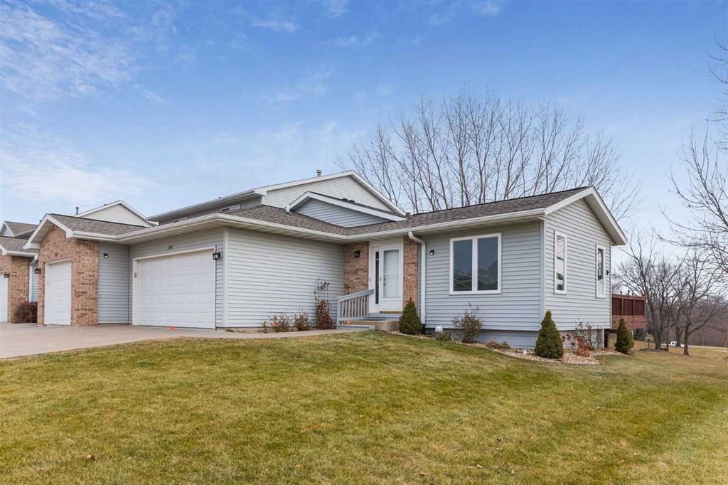 2555 Pheasant Ridge Ct, Marion, IA 52302 See Est. Value, Schools & More