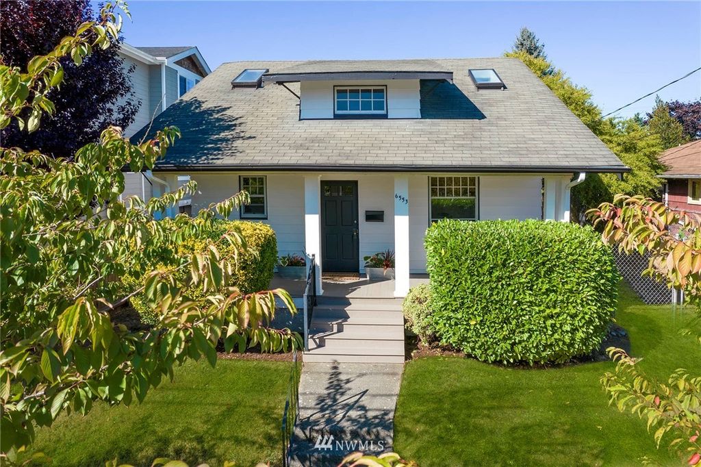 6553 Earl Ave NW, Seattle, WA 98117
