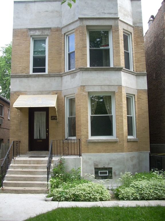 2752 W Logan Blvd, Chicago, IL 60647
