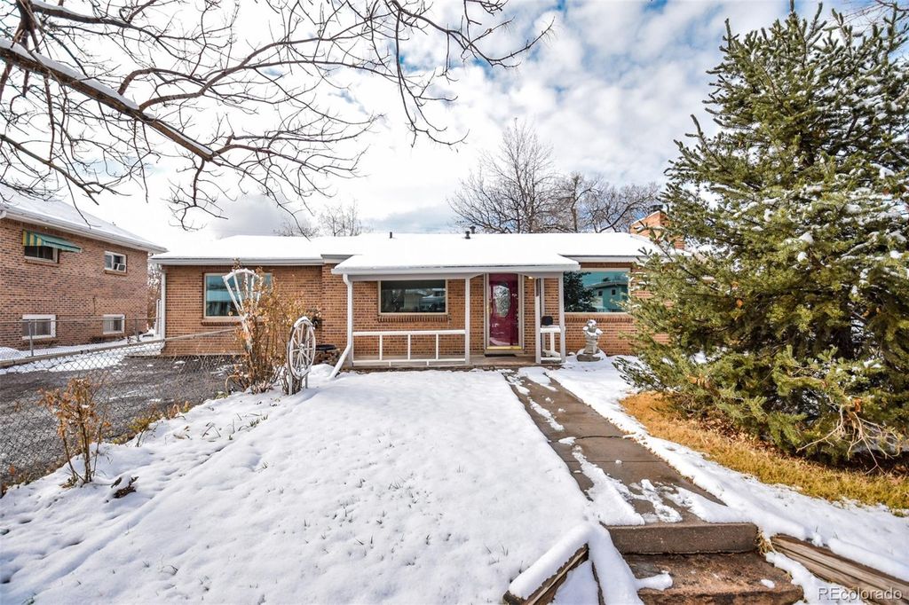 6755 Bellaire St, Commerce City, CO 80022