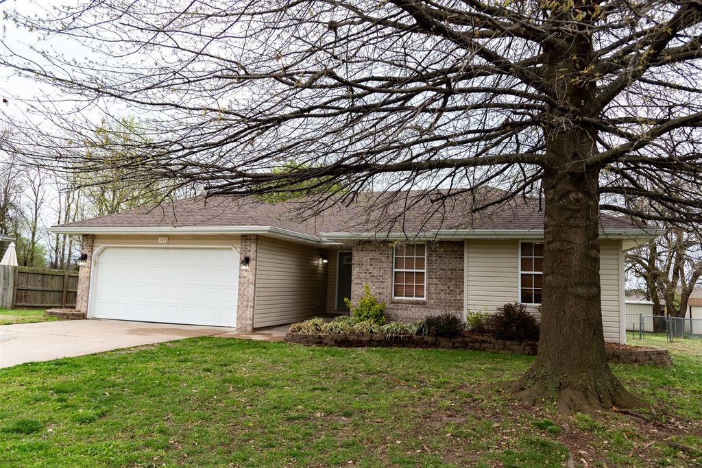 107 E Wilson St, Republic, MO 65738 Trulia