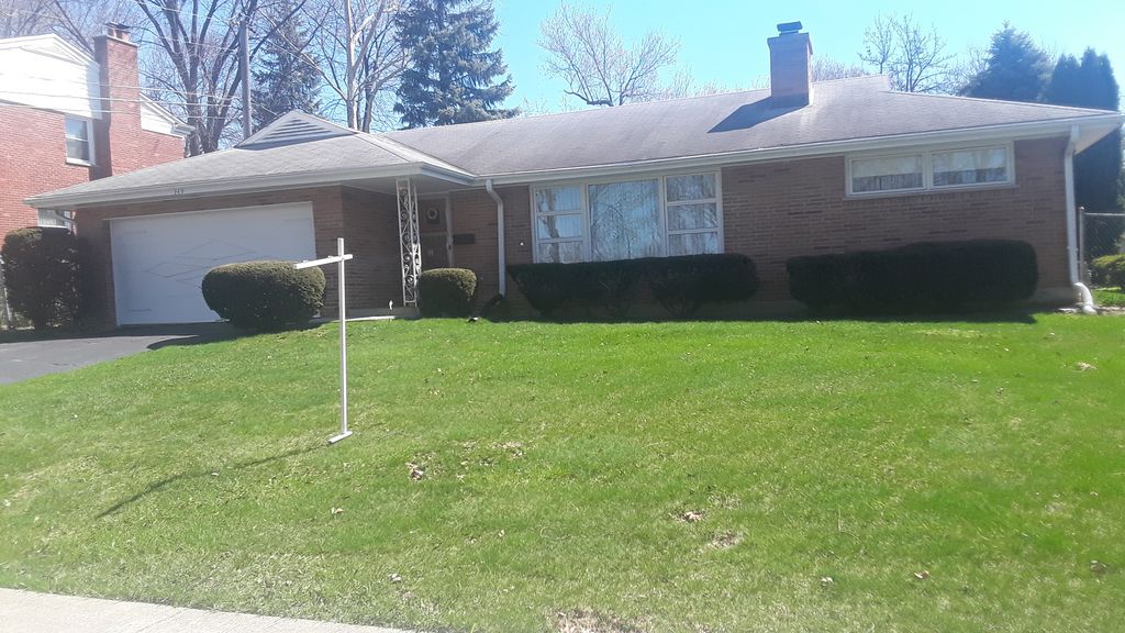 949 Daniel Dr, Bensenville, IL 3 Bed, 2 Bath SingleFamily Home 28