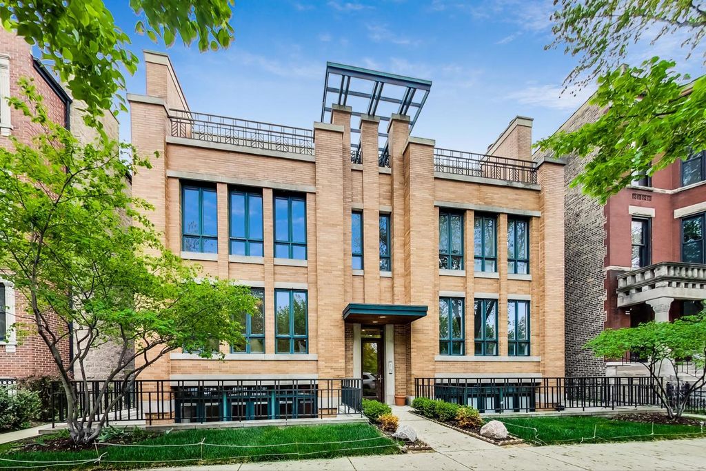 3351 N  Seminary Ave #1N, Chicago, IL 60657