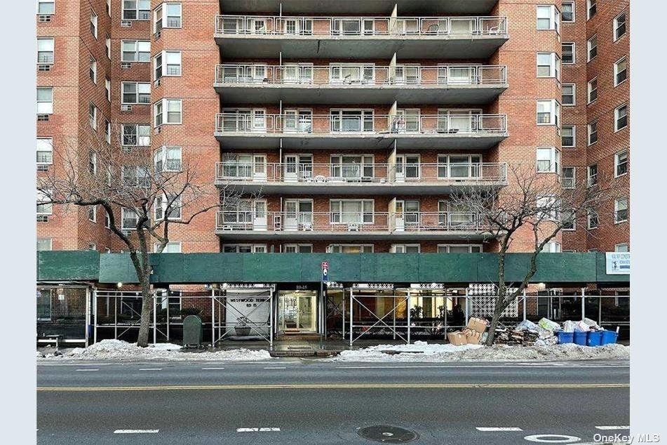 8915 Parson Blvd UNIT 1B, Queens, NY 11432 MLS 3377083 Trulia