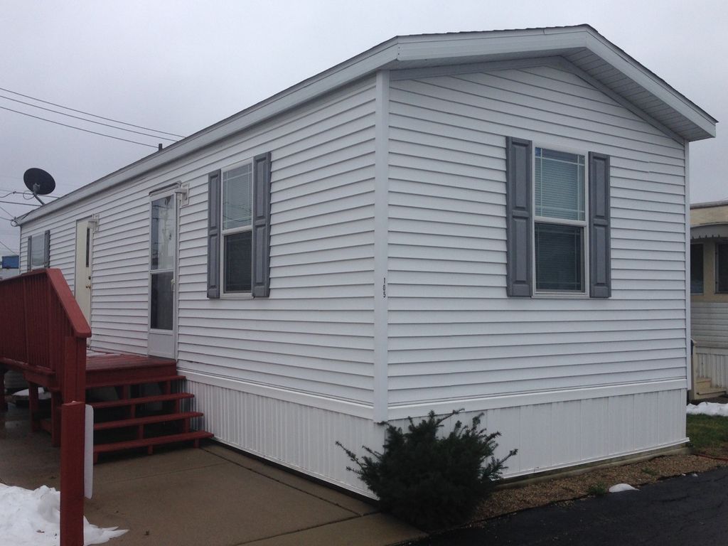 9001 S Cicero Ave #105, Oak Lawn, IL 60453