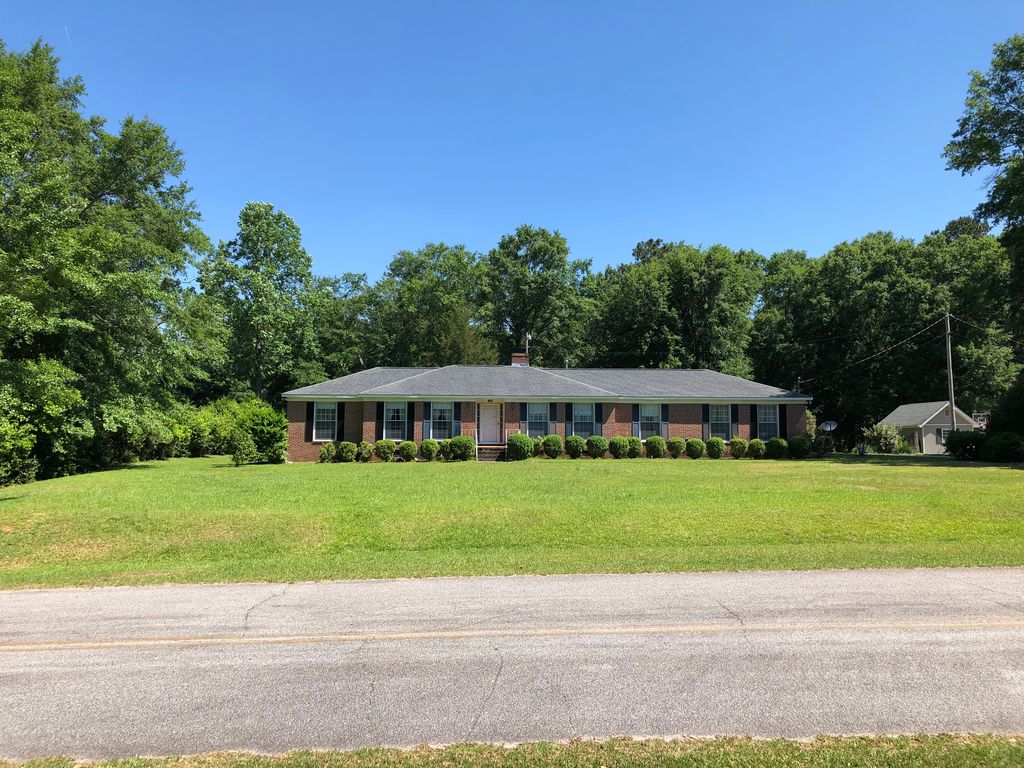 716 Holmes St, Barnesville, GA 30204 Trulia