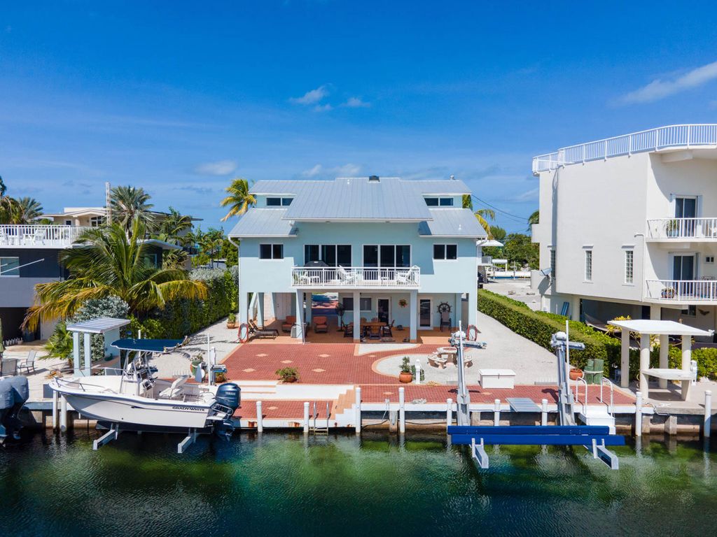 105 Buena Vista Ct, Islamorada, FL 33036