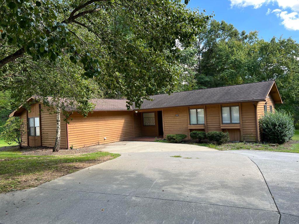 919 Fraley Ave, Duffield, VA 24244 Trulia