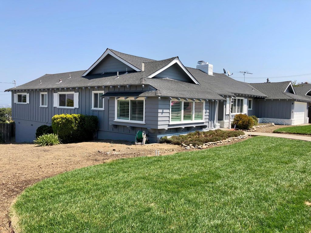 1098 W Hillsdale Blvd, San Mateo, CA 94403