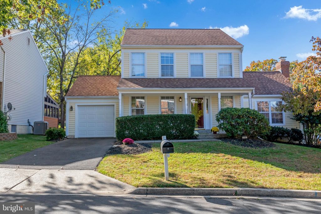 7548 Cinnabar Ter, Gaithersburg, MD 20879